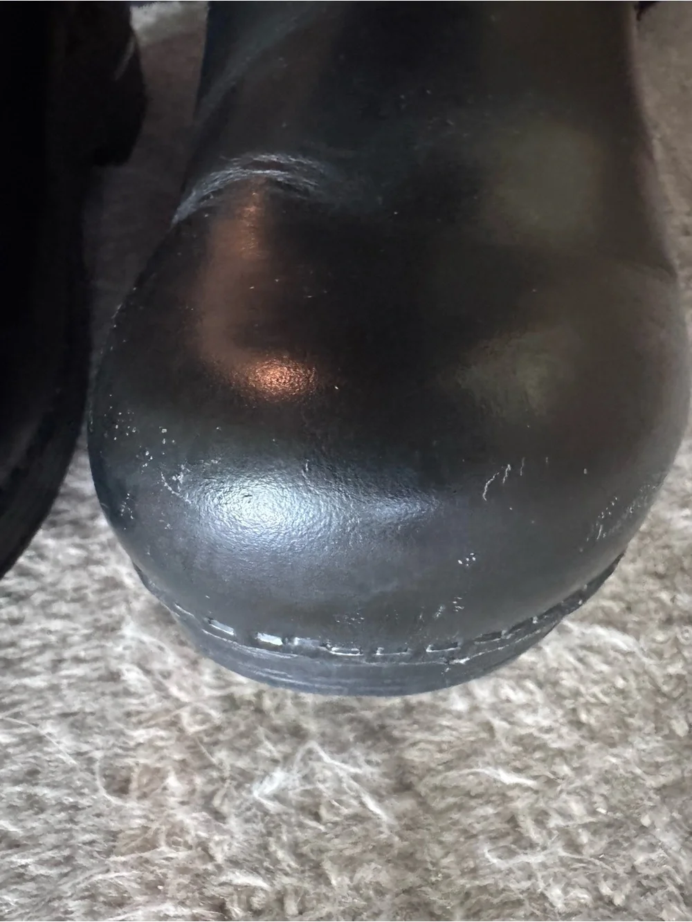 GUC dansko 43/12 women's Black Slip-On Leather Clogs